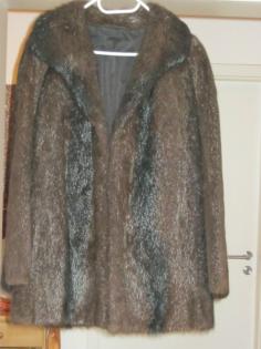 DAMEN NUTRIA PELZ JACKE IN KONFEKTIONSGRÖSSE 44-46 BZW. S