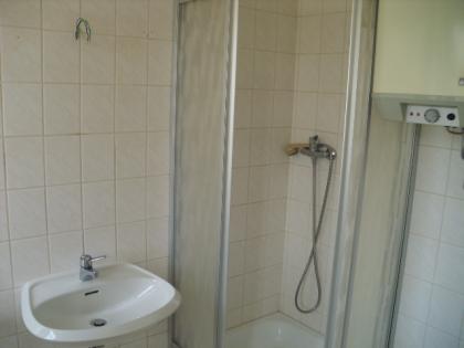 1-Raum Wohnung in der Geschw.-Schollstrasse/Hartmannsdorf