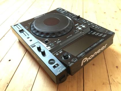 2 Stck. x Pioneer CDJ-2000 - DJ-CD-PLAYER CD/MP3/USB/CARD Player