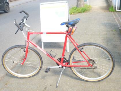 (223) 18 Gang 26 Zoll sehr leicht Rh 57