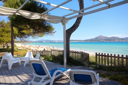 Ferienhaus Mallorca am Strand - freie Zeiten mit eigenem Strand / Meerzugang  Fe