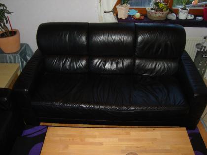 Ledersofa 2 und 3 Sitzer + Hocker