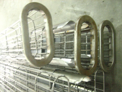 Oval filter cage