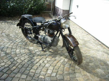 Suchen  Motorradteile und Maschienen AWO,BK,EMW und andere