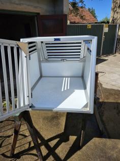 Verkaufe WT Metall Hundetransport Box (Einzelbox)