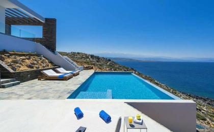 A Super Luxury Villa with Panaramic Sea Views  in one of the Most Exclusive Area