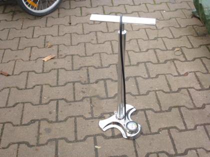 (46) STANDPUMPE ZYLINDER AV/SV/DV, 655 mm, 220psi/ 16 bar