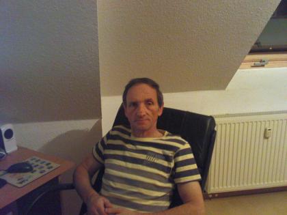 Singel Mann 46 Jahre aus dem  Raum Leipzig sucht Sie