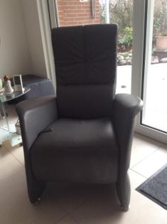 Himolla Trapezsofa und 2 Fernsehsessel Modell 70064006