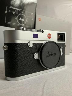 Leica M10 Silber verchromt mit Originalverpackung
