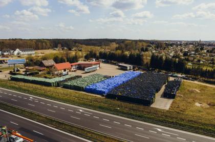 Einkauf von gebrauchten Müllbehälter und Müllwagen