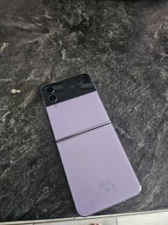 Verkaufe Galaxy Zflip4 purple lila neu