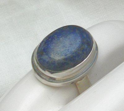 Ring, 925 silber mit gefassten Lapislazuli
