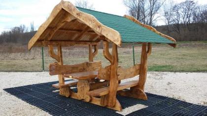 Rustikale Holzmöbel für Garten, Terrasse