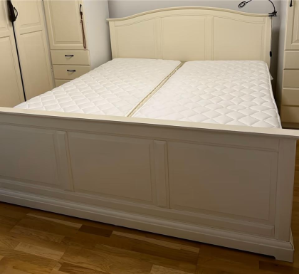 Ikea Birkeland Bettgestell (180x200)Farbe Creme Weiß
