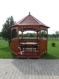 Holzpavillons aus Ungarn