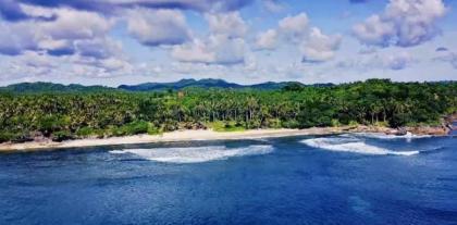 Weißer Sandstrand auf Trauminsel