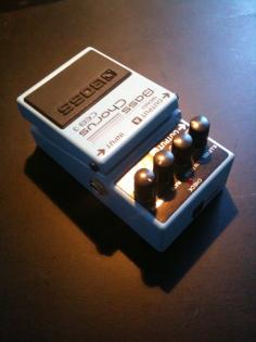 Boss Bass Chorus Effektgerät CEB-3