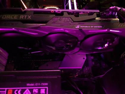 Esport Gaming PC E7-8700K 5100Mhz, Asus Strix RTX 2080