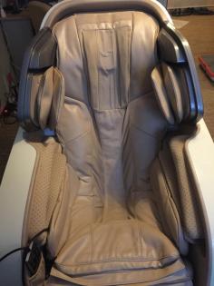 Massage Chair Cascom Model: CMS - 1302 C