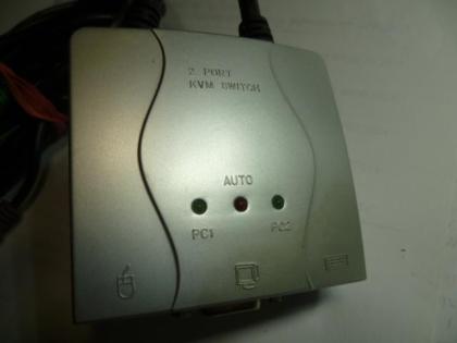 2 Port KVM Switch das Original Nr. 135