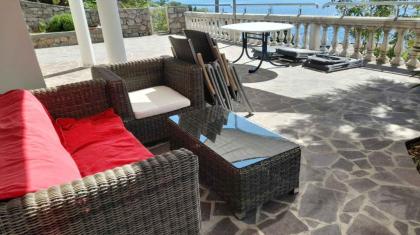 Ferienwohnung in Kroatien Karlobag bis 9 Personen