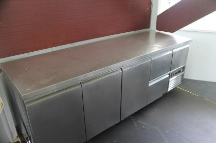 Getränke Ausschankwagen Partyroller ORTEN