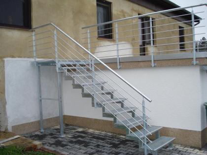 Metallzaun, Metalltreppen, Tor, Tore, Gelander