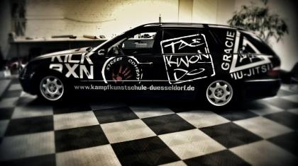 Folie Beschriftungen Fahrzeug Auto Crew19 Clever Beschriften Folierungen Düsseld