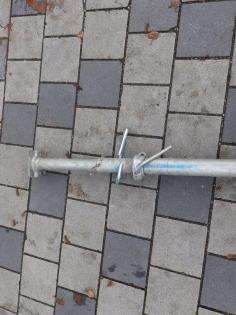 80 Stück Deckenstützen 2, 00-3, 30 m verzinkt m. Außengewinde