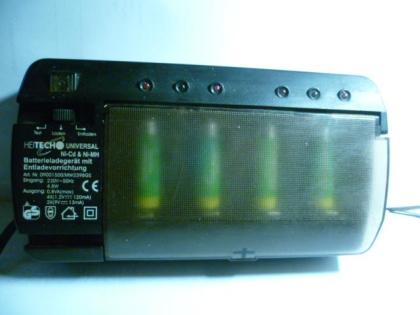 Akku Ladegerät Heitech Universal Nr.147