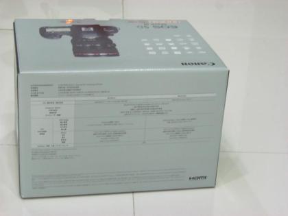 NAGELNEW CANON 5D MARK III IN BOX NEVER USED BOX NEVER OPEN