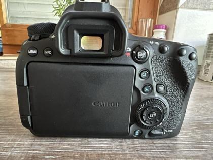 Canon EOS 6D Mark II inkl. Objektiv Canon EF 50 mm f1, 8 STM
