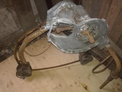 Oldtimer Motorsäge von Stihl und Dolmat gesucht, BLK BL KS43 Bügelsäge 090 070 C