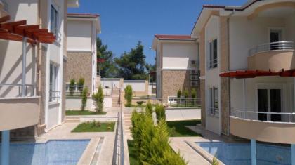 Traumvilla mit Privatpool & großem Grundstück zum Sensationspreis