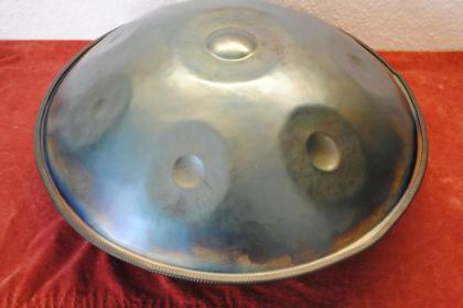 Handpan BalkanPan D Integral scale