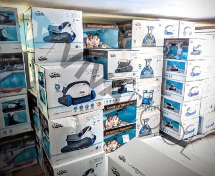 Pool Roboter Dolphin E20 Reiniger automatisch GFK Poolreinigung Boden + Wand Viv