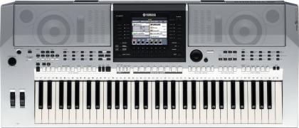 Yamaha psr s900