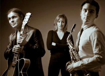 Jazz Trio Tara Esther & The Blue Line