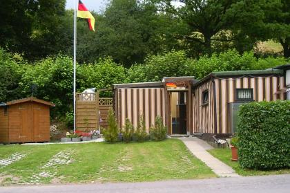  Wohnwagen  Lord Münsterland 530 P mit Anbau und Stellplatz