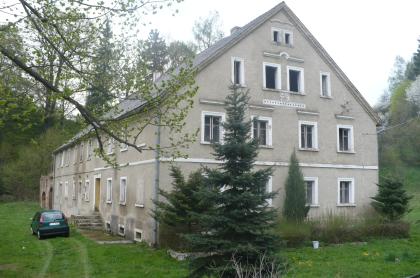 Konradswaldau Haus im Dorf von Polen aus dem Jahre 1882, zu reparieren, in einem