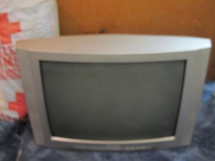 Sehr schöner Grundig Fernseher