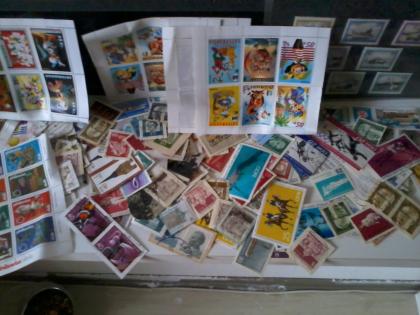 Eine Wundertüte Voller Briefmarken