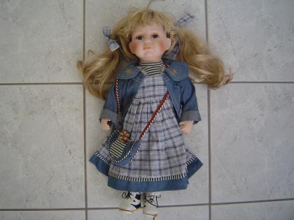 Jeans Tasche Dekopuppe ca. 46cm Kleid Puppe Porzellanpuppe
