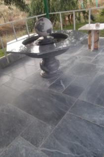 Travertin Naturstein Terrassenplatten antik rustikale Bodenplatten