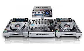 2 X Pioneer CDJ-2000-M & DJM-900NXS-M Platinum Edition Limited System.