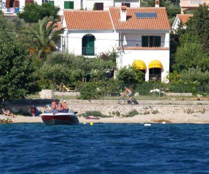 Preiswerte Ferienwohnungen und Apartments am Meer in Kroatien