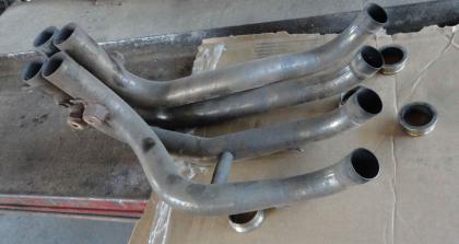 AUSPUFFKRÜMMER AKRAPOVIC