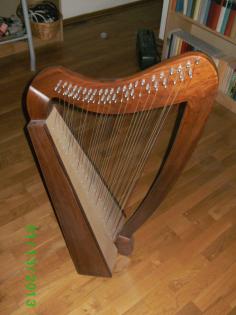 Irish Harp Cross Strung