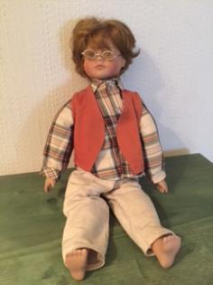 Handgemachte Porzellan Sammlerpuppe Junge Preis: 59 € VB 